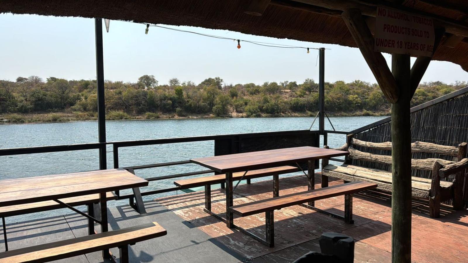 Camp Hogo Kavango รุนดู ภายนอก รูปภาพ